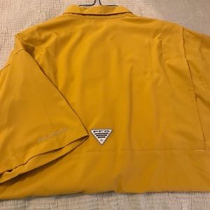 Men’s Columbia PFG shirt